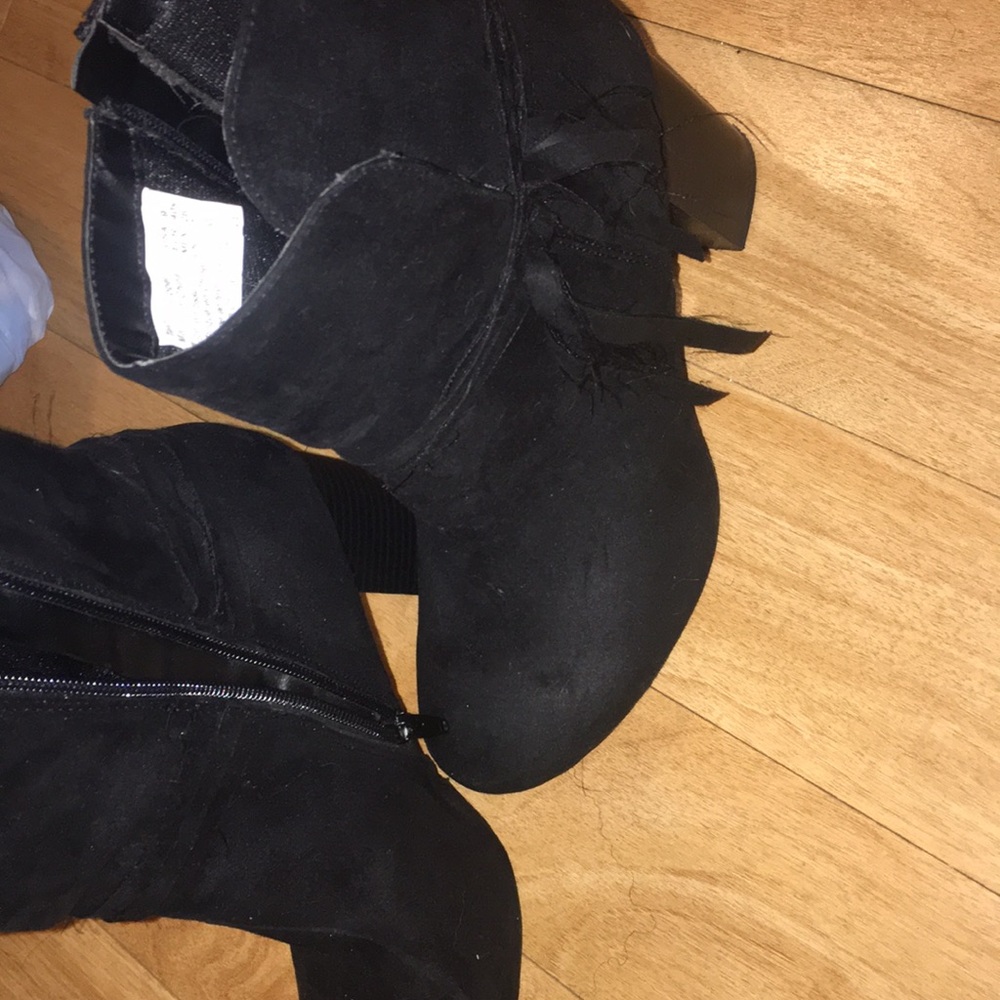 Black boots